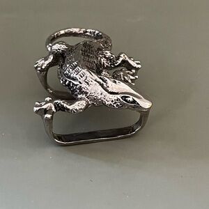 Vintage 1993 Terry Stack Southwest Silver Tone Lizard Belt Decor Slide